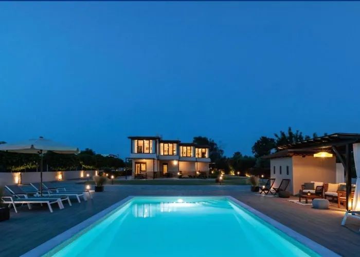 Arteon Villa Akti Salonikiou