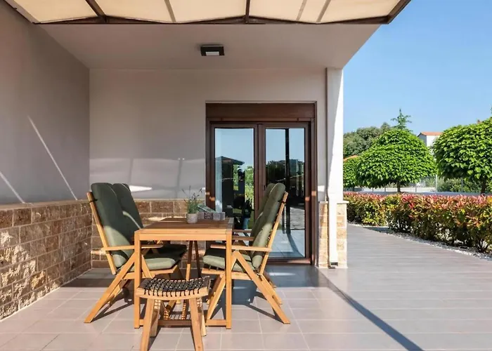 Arteon Villa Akti Salonikiou