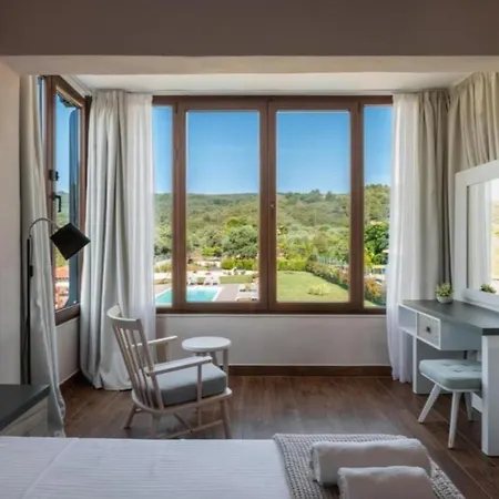 Arteon Akti Salonikiou